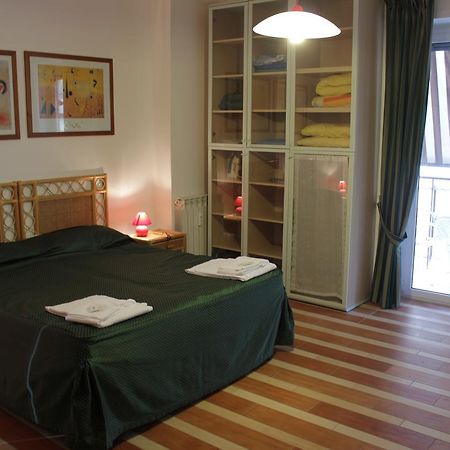 Tourist House Roma Aparthotel Екстериор снимка