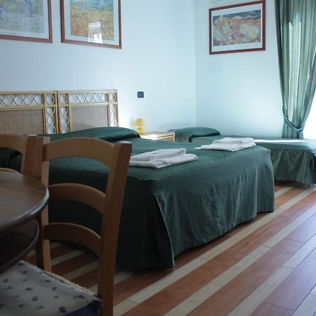 Tourist House Roma Aparthotel Екстериор снимка