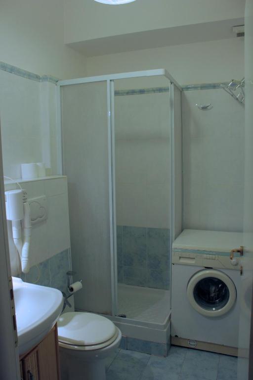 Tourist House Roma Aparthotel Стая снимка