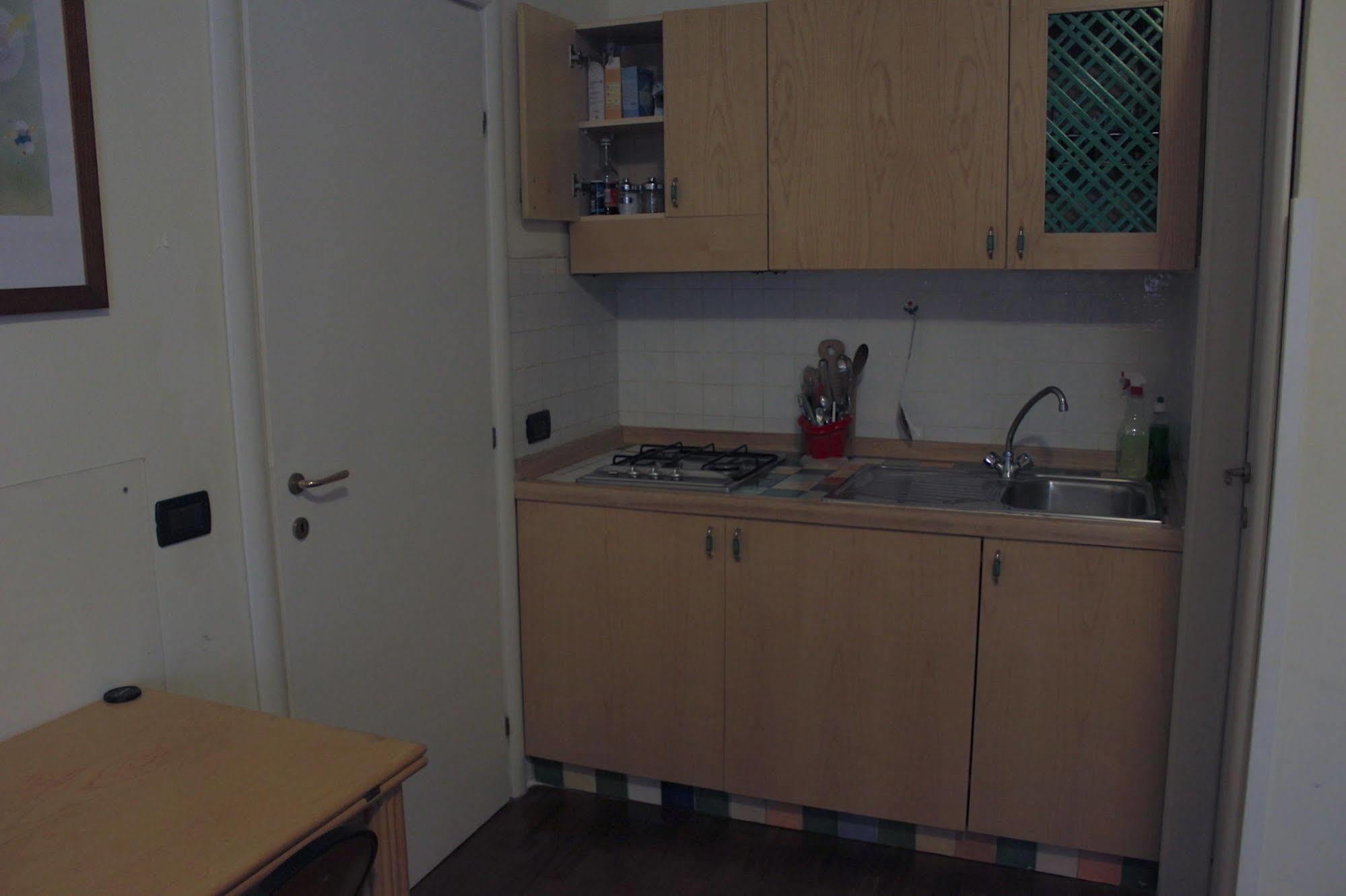 Tourist House Roma Aparthotel Екстериор снимка